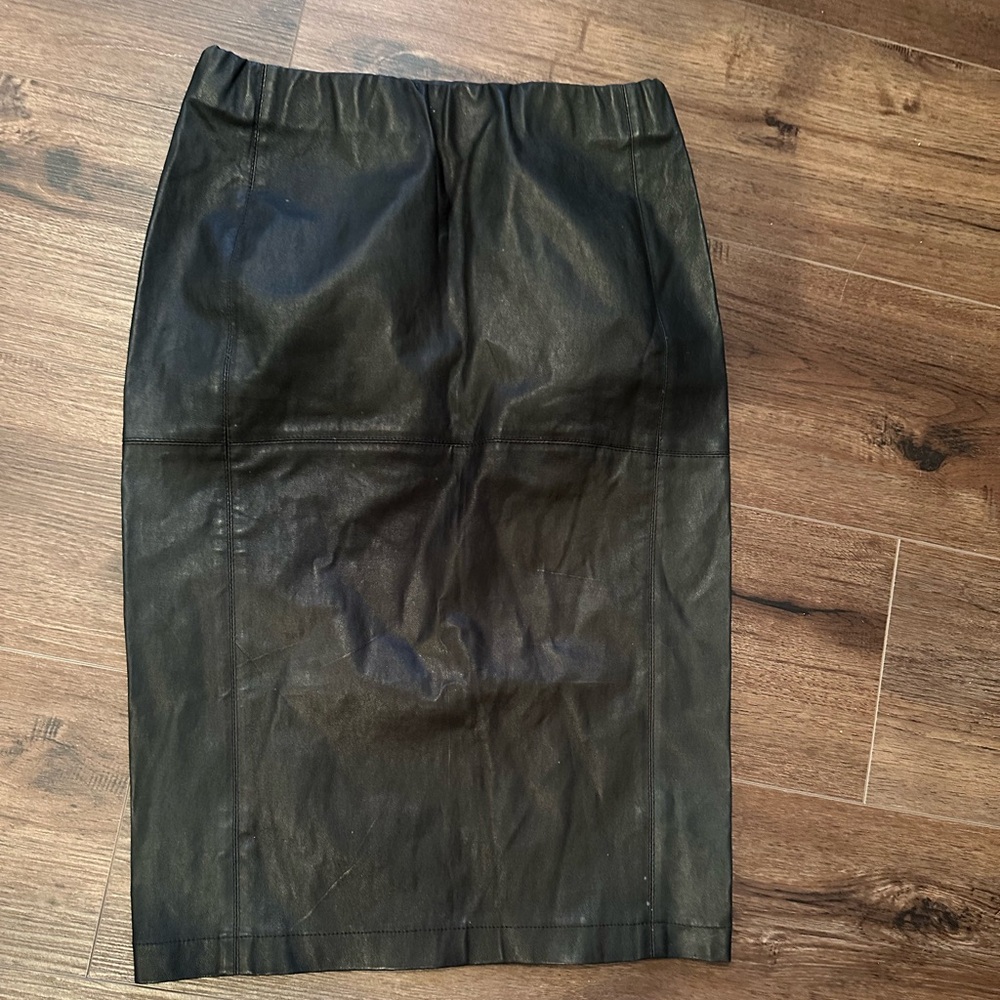Elaine Kim stretch midi leather skirt size 2